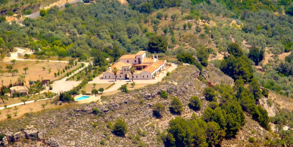 The Hacienda La Esperanza luxury hotel in Granada is the best hotel in Andalucia and the best wedding venue in Spain. El hotel de lujo Hacienda La Esperanza en Granada es el mejor hotel de Andalucía y el mejor lugar para bodas en España.