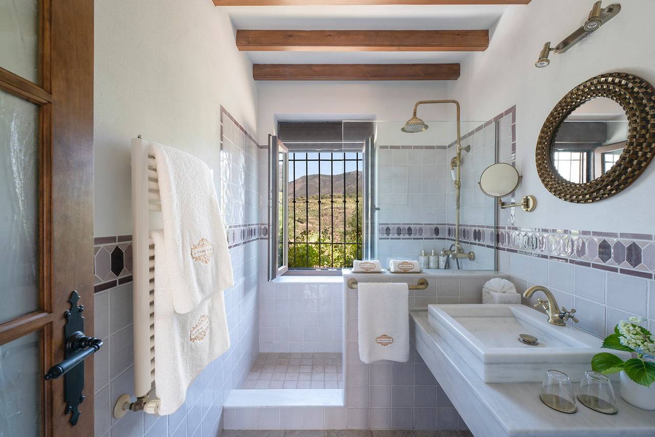 Bathroom at La Esperanza Granada