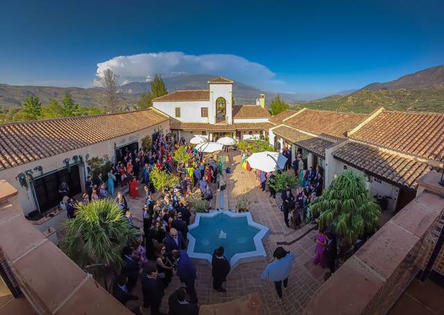 Getting married in Spain at La Esperanza Granada