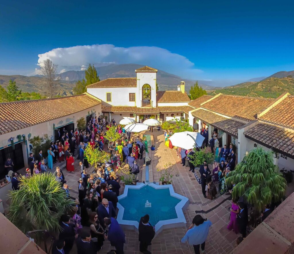 The courtyard at La Esperanza Granada is one of the most beautiful wedding and party venues in Granada.