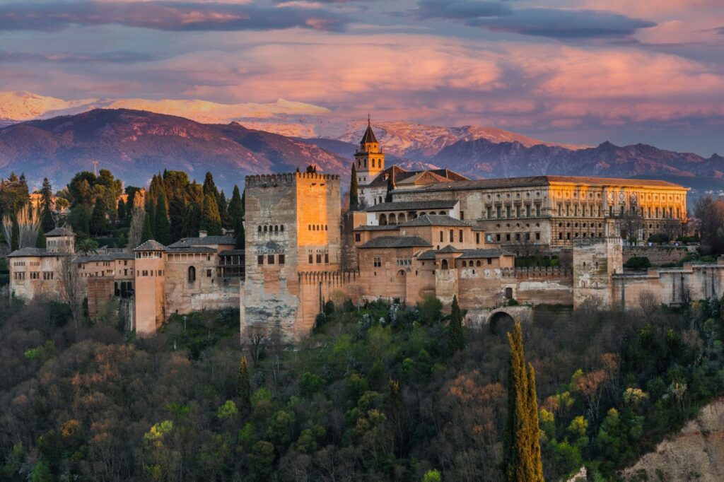 TOP 5 THINGS TO DO IN GRANADA (2025)